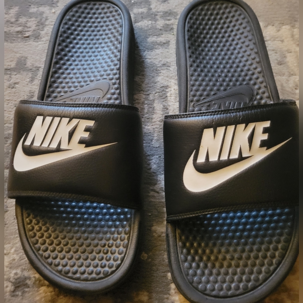 Nike slides men size 12